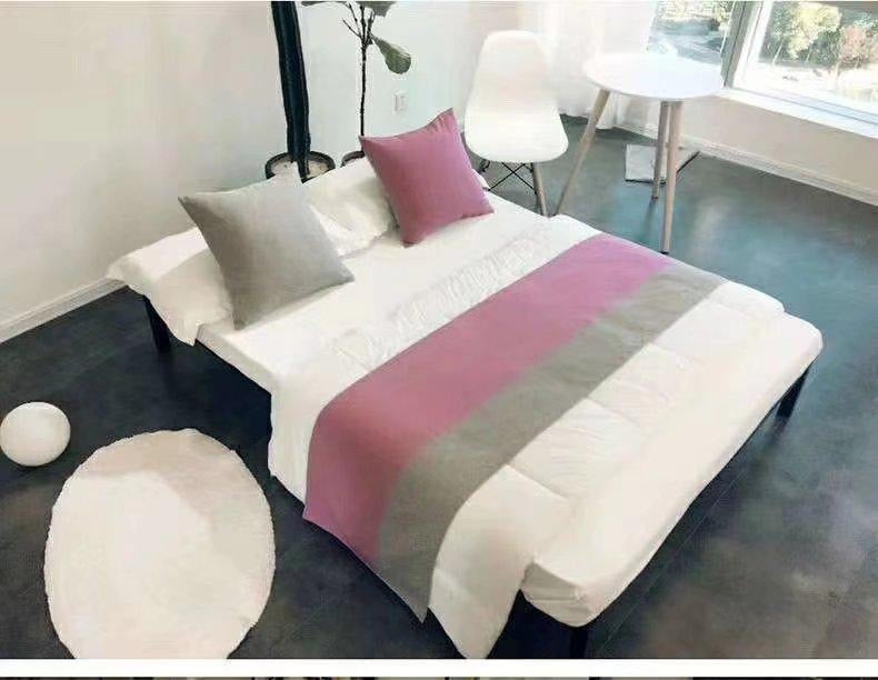 Kétoldalas hotel minőségű ágy futó poliészterből, modern, minimalist stílus, első osztályú minőség, szállodák és panziók számára