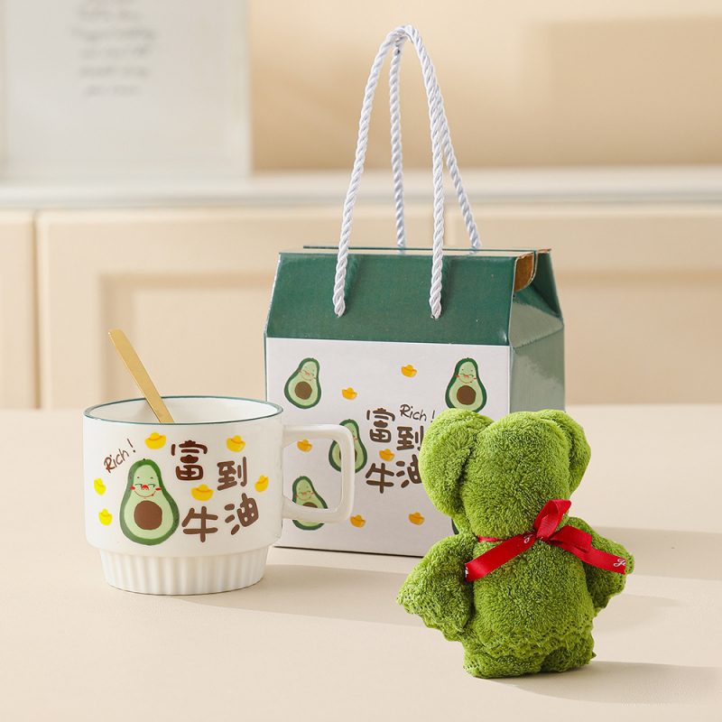 Kausa komplekts dāvanas kastē – keramikas krūze ar logotipu, porcelāns, mikroviļņu drošs, 3 gab., UCOROOM