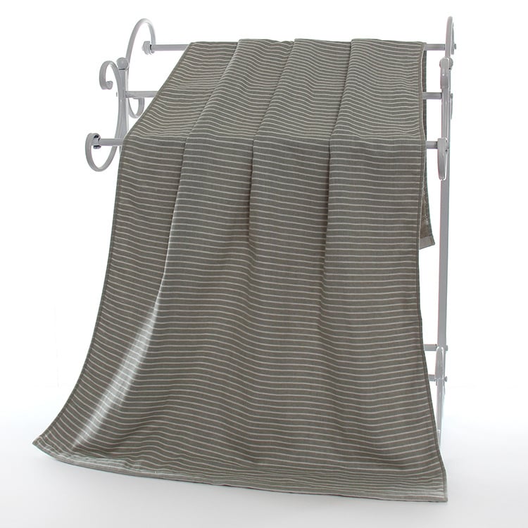 Marles dvielis vannas dvielis, kokvilnas džakarda audums, pavedieni vītnes, 350 g, ar logotipu