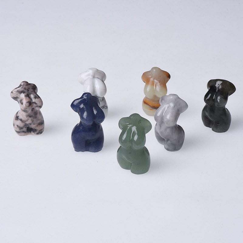 Kristalna figurica, karakterna statua, približno 150 g, moderni minimalistički stil