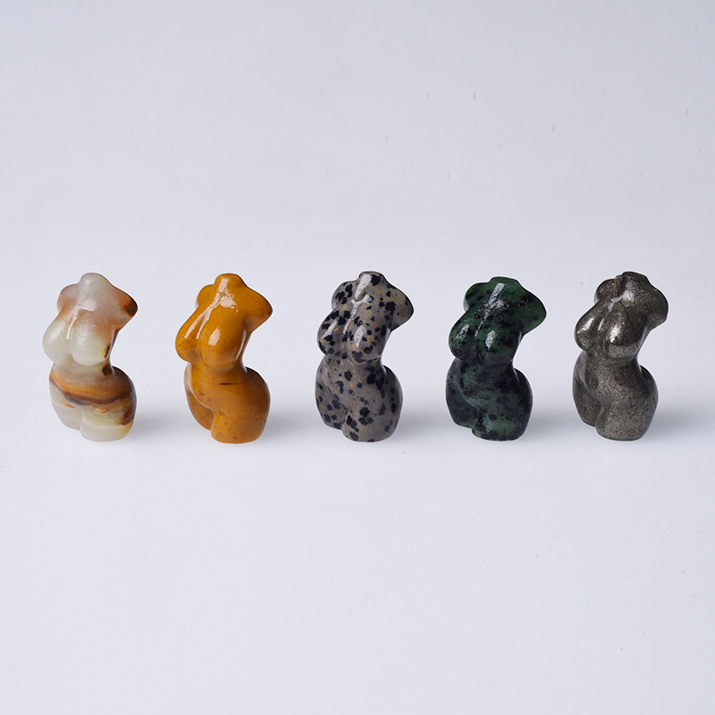 Kristalna figurica, karakterna statua, približno 150 g, moderni minimalistički stil