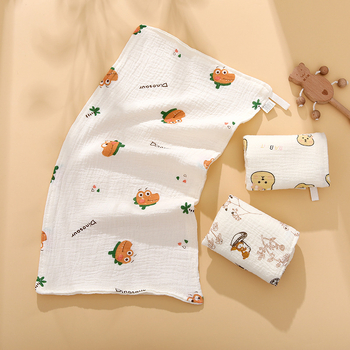 Bērnu dvielis, četru slāņu marle, ķemmēta diega, lāča karikatūras motīvs, ar drukātu logotipu, svars 40 g