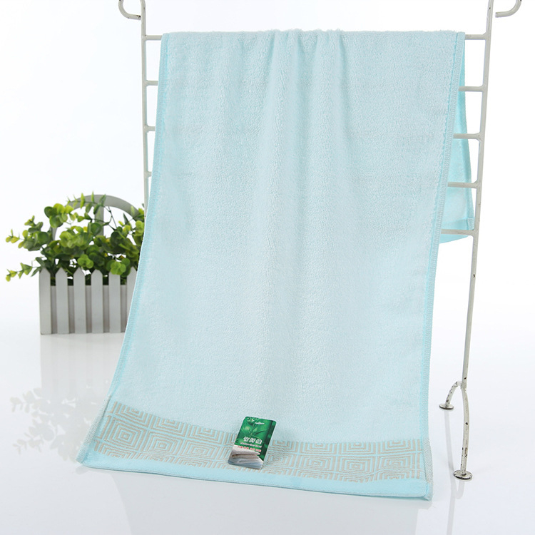 Ručnik za lice od bambusovih vlakana, Jacquard pletenje, težina 100–120 g, udio bambusovih vlakana 70%, prilagodljiva obrada