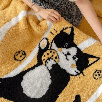 Ins-stila sega ar multfilmu raksturu, poliesters, svars 1,0–1,5 kg, ziemas lietošanai