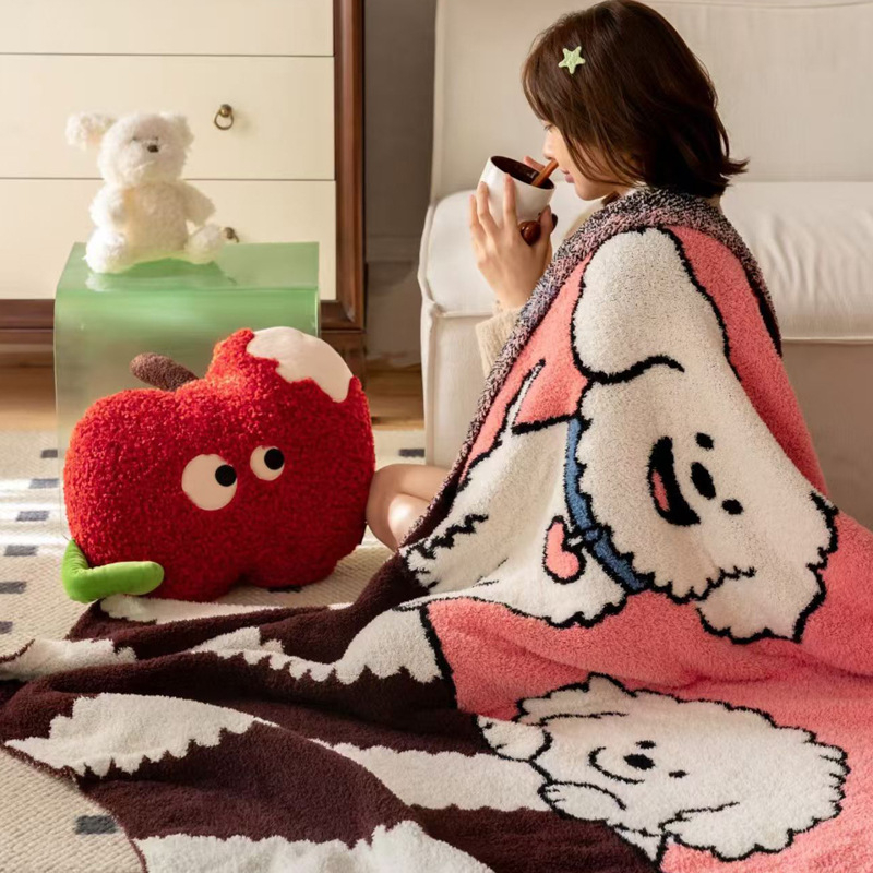 Ins-stila sega ar multfilmu raksturu, poliesters, svars 1,0–1,5 kg, ziemas lietošanai