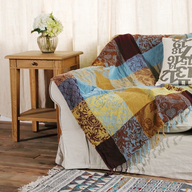 Bohemas Chenille vintage pleds dīvānam, abpusējs žakarda raksts ar pūdelēm, ģeometrisks ziedu raksts, svars 1000-1499 g