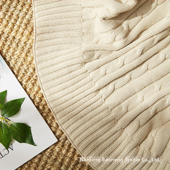 Ziemeļnieciski adīta kokvilnas sega, pielāgojama apstrāde, 800–999 g, pavasaris un rudens.