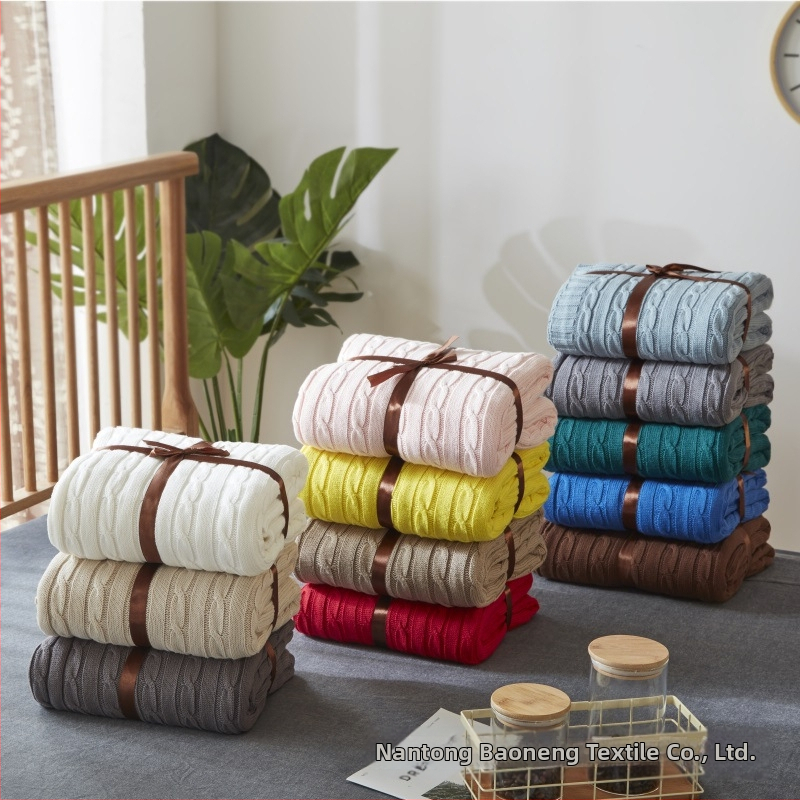 Ziemeļnieciski adīta kokvilnas sega, pielāgojama apstrāde, 800–999 g, pavasaris un rudens.