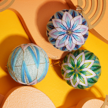 DIY set Temari kugle za šivanje — privjesak za ključeve i vrećica s talismanom za mir, poklon dečku