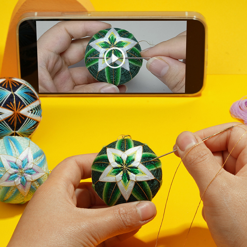 DIY set Temari kugle za šivanje — privjesak za ključeve i vrećica s talismanom za mir, poklon dečku