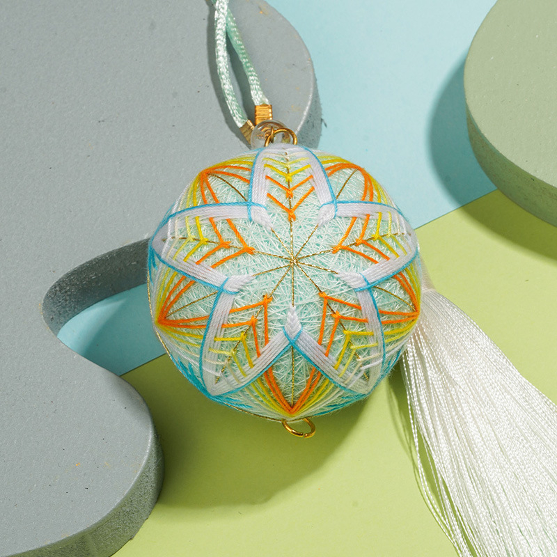 DIY set Temari kugle za šivanje — privjesak za ključeve i vrećica s talismanom za mir, poklon dečku