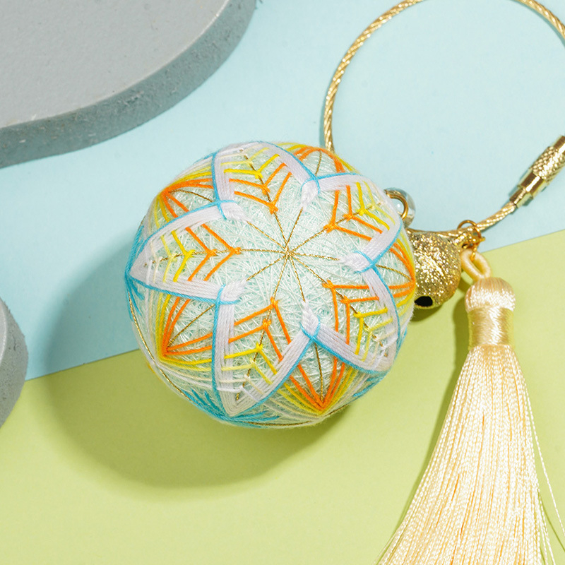 DIY set Temari kugle za šivanje — privjesak za ključeve i vrećica s talismanom za mir, poklon dečku