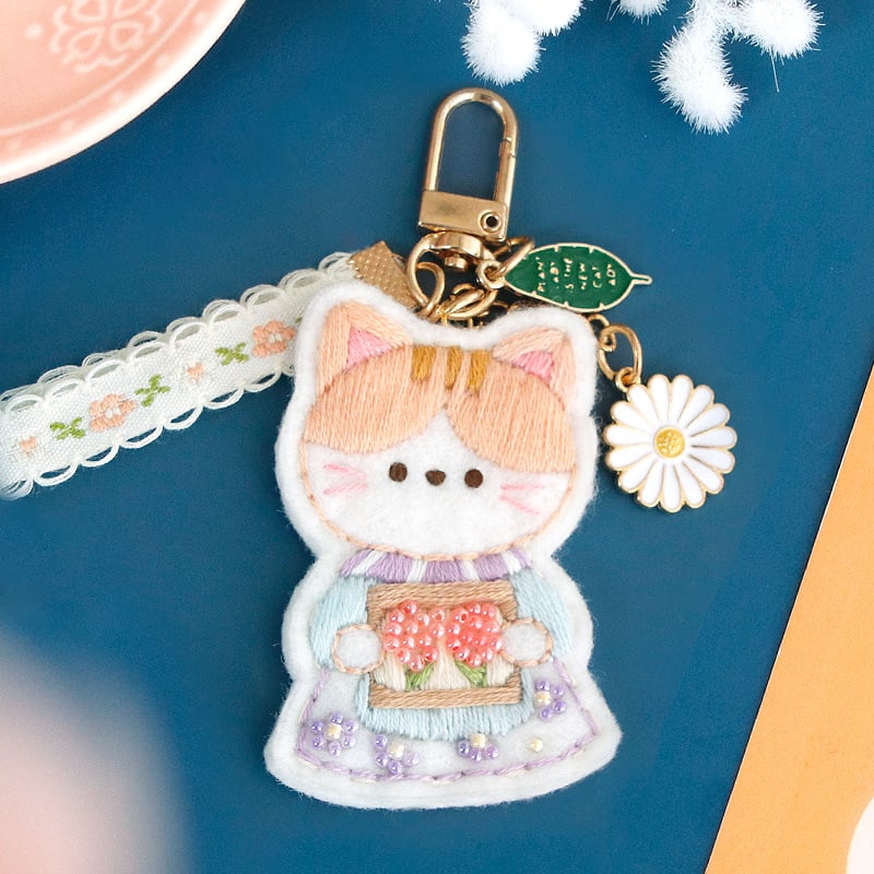 Atslēgu piekariņš adīšanas komplekts — lins, karikatūra/Anime motīvs, krustdūruma izšūšana, auduma izšuvums