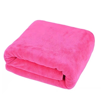 Vannas dvielis no superfīnas šķiedras, 32 pavedieni, šuves malas, svars 300–400 g, vannas/pludmales dvielis