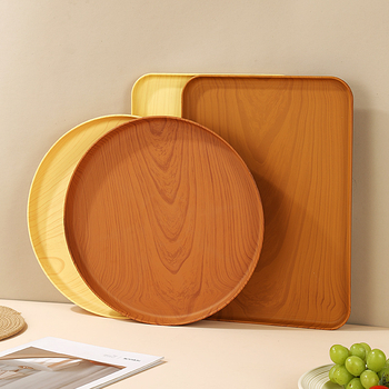 Plastmasas trauks, kvadrāta formas, rokraksta dizaina virsma, vienkrāsains raksts; logotipa druka un pielāgošana pieejama; nav piemērots mikroviļņu krāsnij