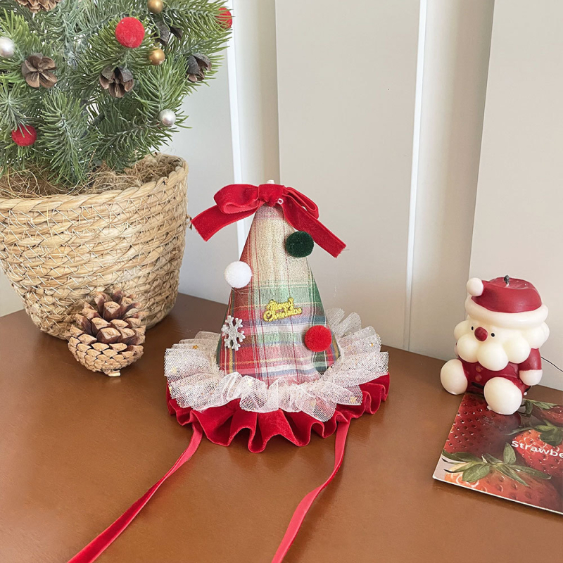 Samta matu spraudnis Ziemassvētku motīvam: sniegpārslas un Ziemassvētku vecis, sievietēm — ziemas izlaidums 2025