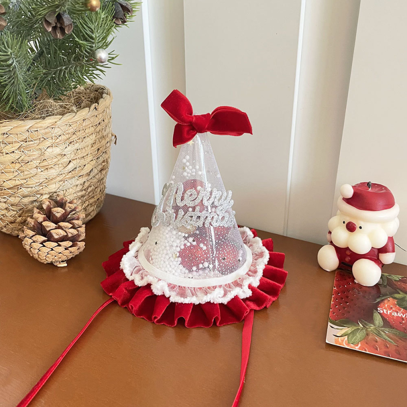 Samta matu spraudnis Ziemassvētku motīvam: sniegpārslas un Ziemassvētku vecis, sievietēm — ziemas izlaidums 2025