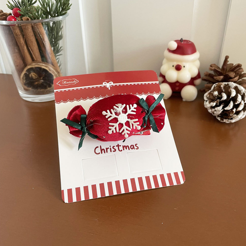 Samta matu spraudnis Ziemassvētku motīvam: sniegpārslas un Ziemassvētku vecis, sievietēm — ziemas izlaidums 2025