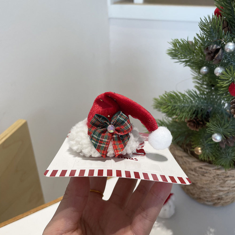 Samta matu spraudnis Ziemassvētku motīvam: sniegpārslas un Ziemassvētku vecis, sievietēm — ziemas izlaidums 2025