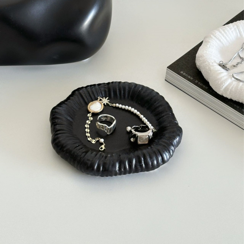 Keramiska aromaterapijas plate ar dubultām rokturām, vintage-retro stils, priekš ieejas un rotaslietu uz galda