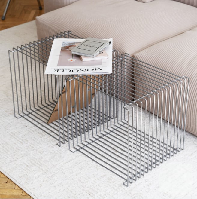 Metāla sānu galdiņš Nordic stilā ar 1 atvilktiņu, no oglekļa tērauda, pārklāts ar izturīgu krāsu, modeļa 14054