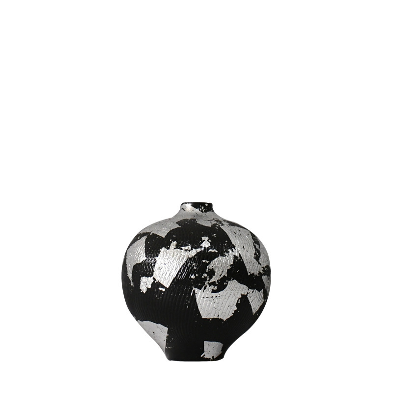 Keramikas vāze ar ķīniešu stilu; materiāls: keramika; kategorija: vāze; stils: ķīniešu.