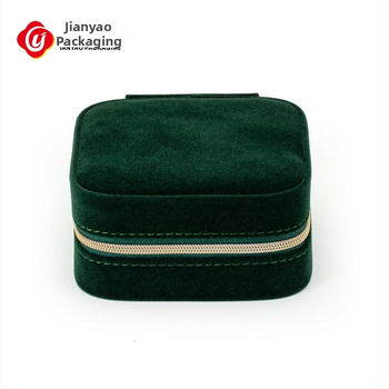 Cutie de bijuterii velur - Model B-02407 | Material: Velur, Tip ambalare: cutie, Ambalare pentru bijuterii, Brand: Bright