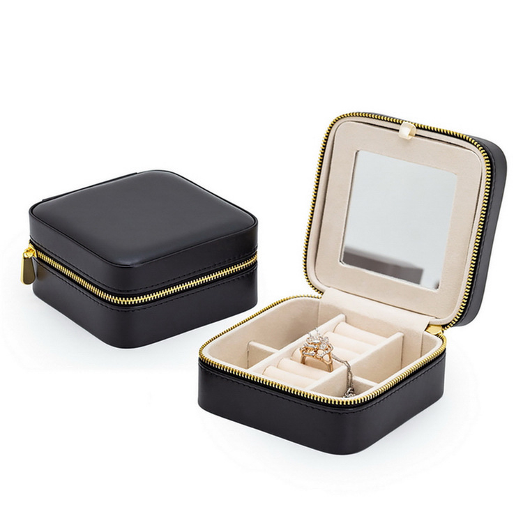 Cutie de bijuterii velur - Model B-02407 | Material: Velur, Tip ambalare: cutie, Ambalare pentru bijuterii, Brand: Bright