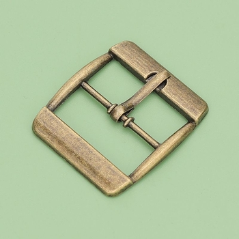 Metāla kurpju sprādze, kvadrātveida sprādze, universāla, trīs pozīciju sprādze