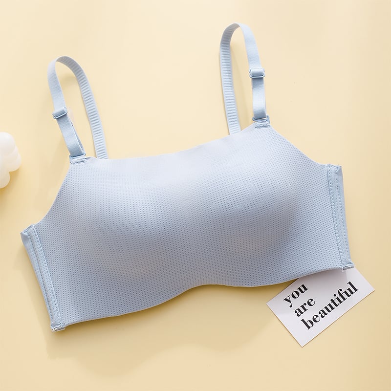 Χωρίς ραφές γυναικείο σουτιέν για μικρό στήθος, κάλυψη 3/4, αποσπώμενες διπλές στράπες, πίσω κλείσιμο με τρεις σειρές αγκράφες, νάιλον ύφασμα