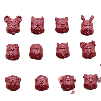 Zodijaki mini privjesak od prirodnog cinnabara, graviranje i poliranje, čistoća 95%, mogućnost prilagođavanja