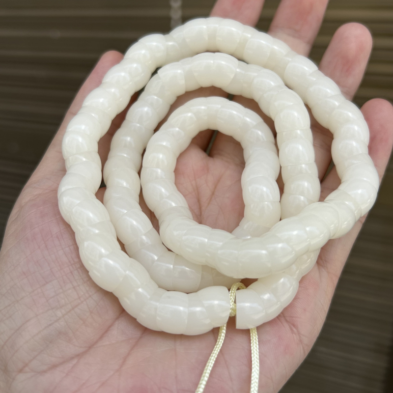 Narukvica od Bodhi korijena, prirodni stil, unisex, pletena konstrukcija, 16 perli