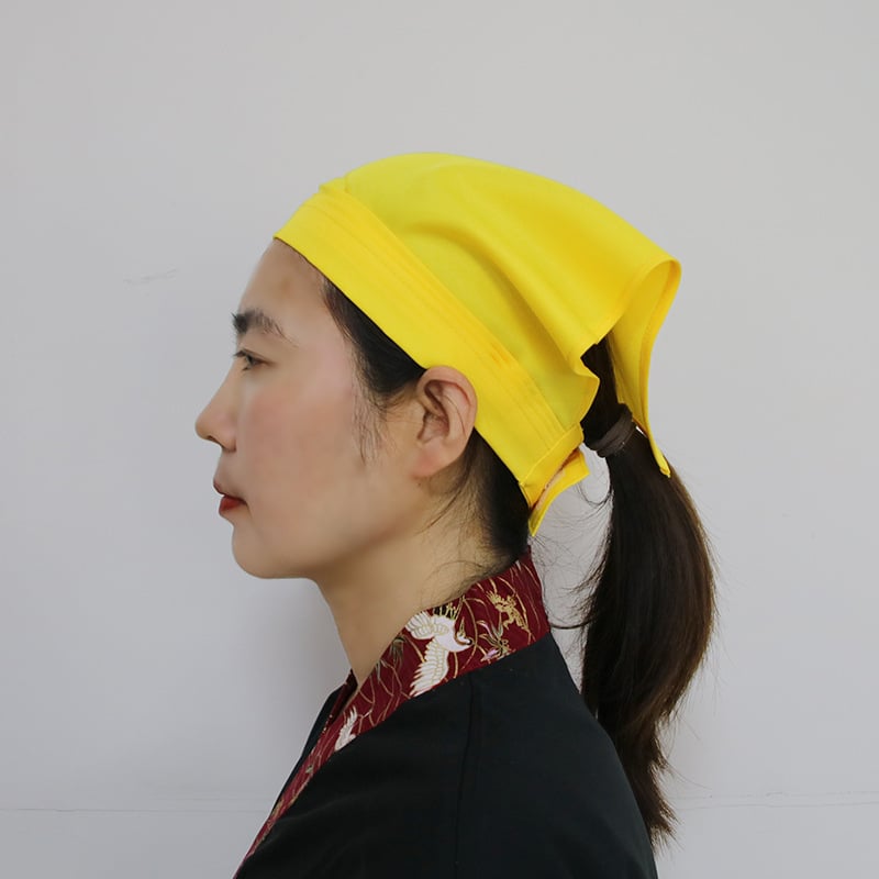 Готварска шапка с триъгълен тюрбан – без връх, монохромна, полиестер, права тъкан, бродерия