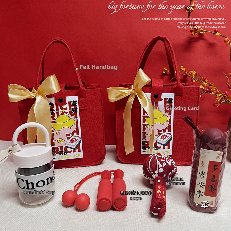 Filca biznesa dāvanu komplekts ķīniešu stilā ar dāvanu kastīti; piemērots korporatīviem, promo un reklāmas dāvanām.