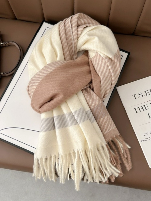 Šal 100% poliester, karirani uzorak, zima/jesen, izdanje jesen 2024