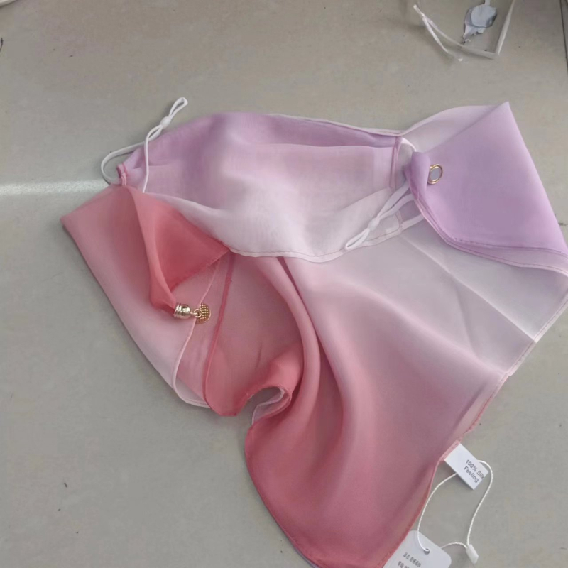 Šifon zavjesa s UV zaštitom - ultra lagana, prozračna, sjenčanje, otporna na prašinu; materijal: šifon, poliester, 31–50% sadržaj, ljeto 2024