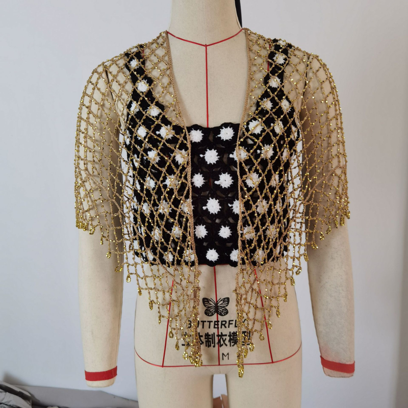 Trojuholníkový šál z polyesterovej priadze, ručne háčkovaný, vzor farebnej mriežky, dekoratívny doplnok pre všetky ročné obdobia