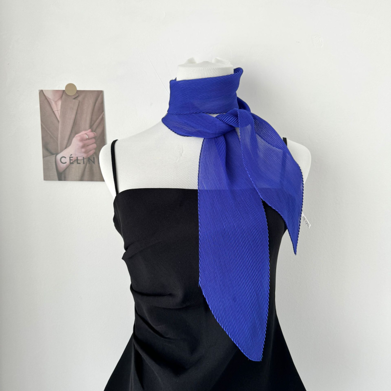 Dugi šal od poliestera, crepe tkanje, plisiranje, gradski stil