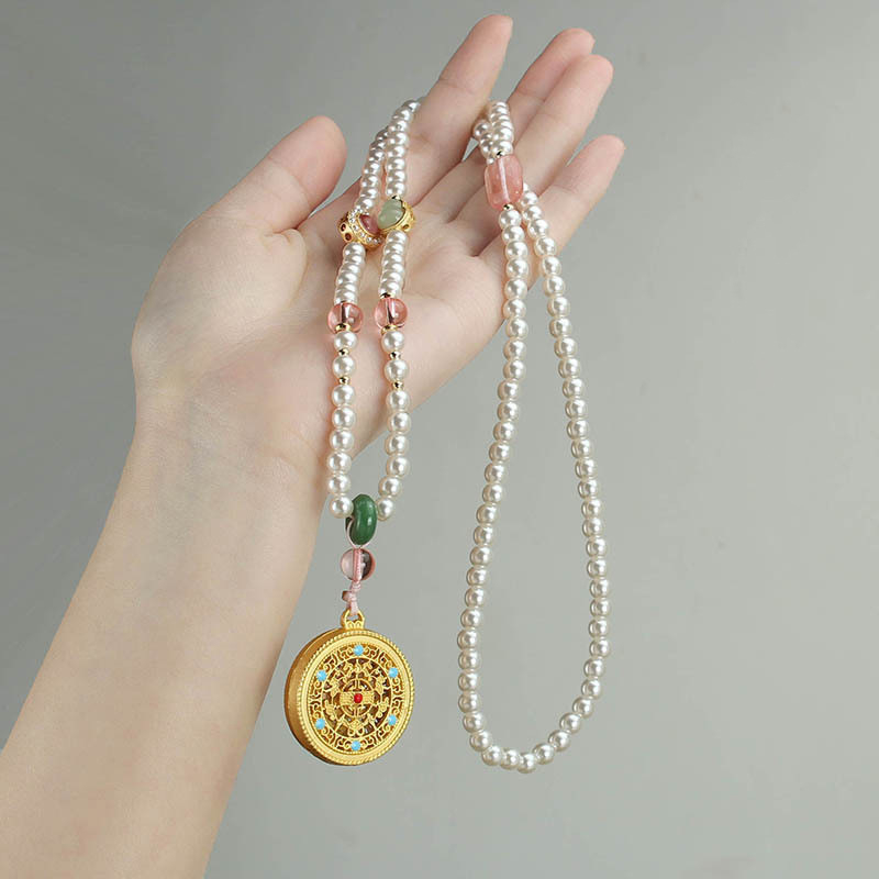 Ogrlica s ručno izrađenim bisernim lancem i privjeskom kompas od legure bakra, unisex dizajn