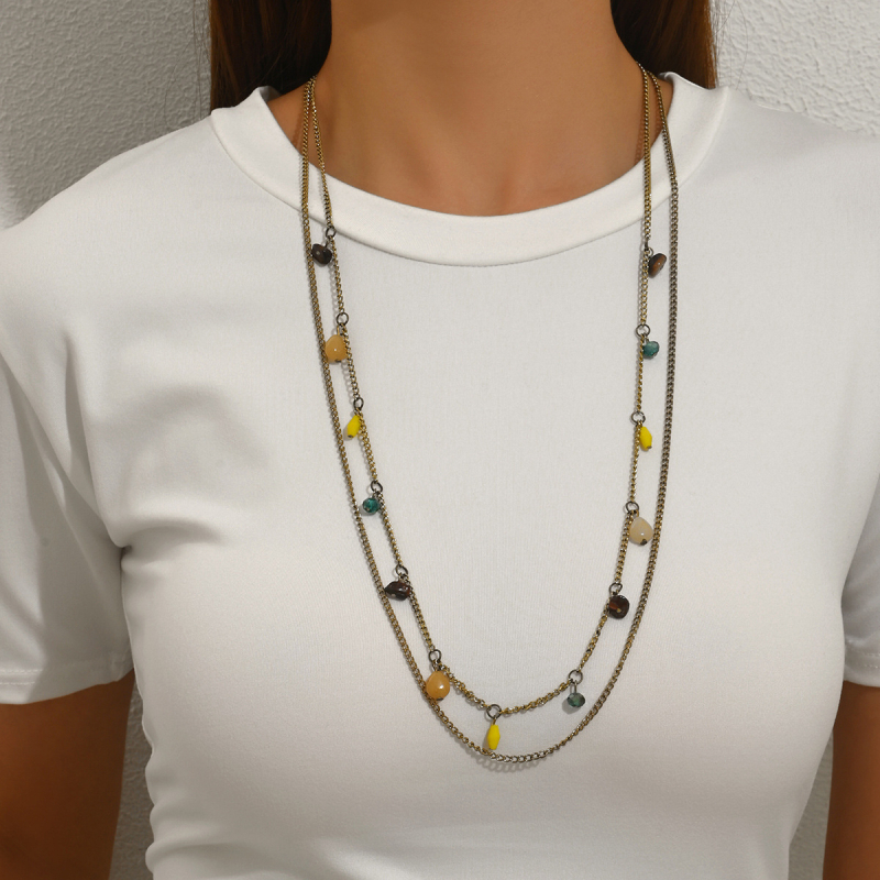 Ogrlica boho stila, dugačak dizajn s cvjetnim privjeskom; cinkova legura, elektroplatirana, duljina 41–50 cm, U-oblik, običan lanac