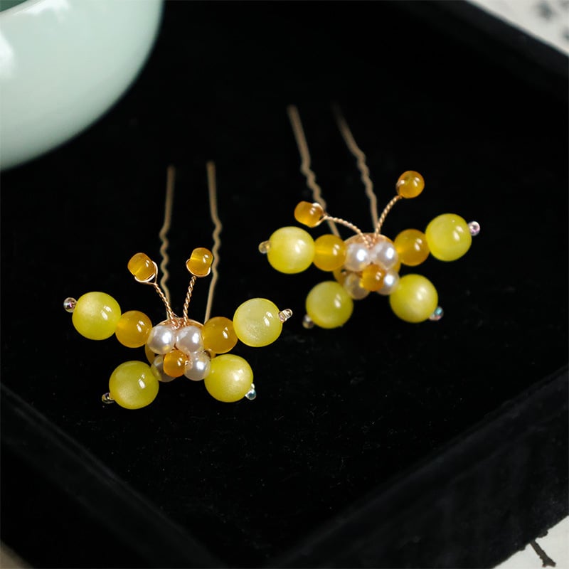 Etno stiilis juukseklips viljamotiiviga, käsitöö (Materjal: sulam; Stiil: etniline, naistele; Kujundus: puuvilja motiiv; Käsitööd; Väljalase: 2024. aasta sügis)