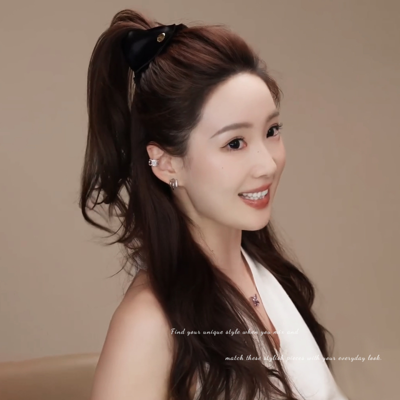 Satīna trīsstūrveida matu spraudnis sievietēm, rokdarbs, pavasaris 2025