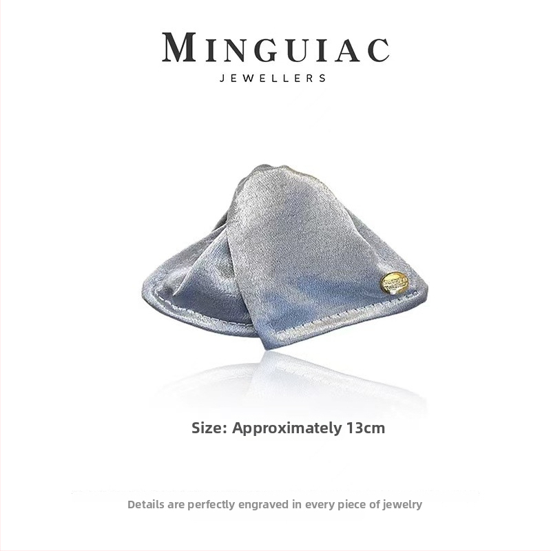 Satīna trīsstūrveida matu spraudnis sievietēm, rokdarbs, pavasaris 2025