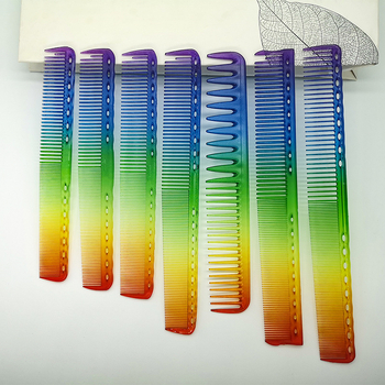 Frizerski češalj s oštrim repom, plastični, za opću upotrebu
