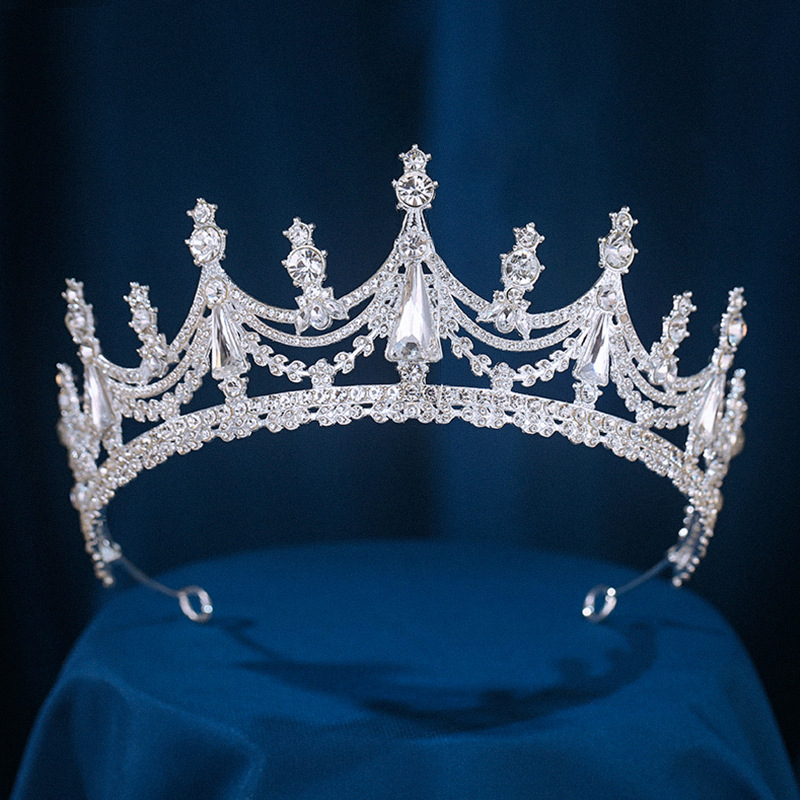 Krona Tiara - legura, elektroplatiranje, ženski dodatak za glavu, oblik krune, kristalni detalj