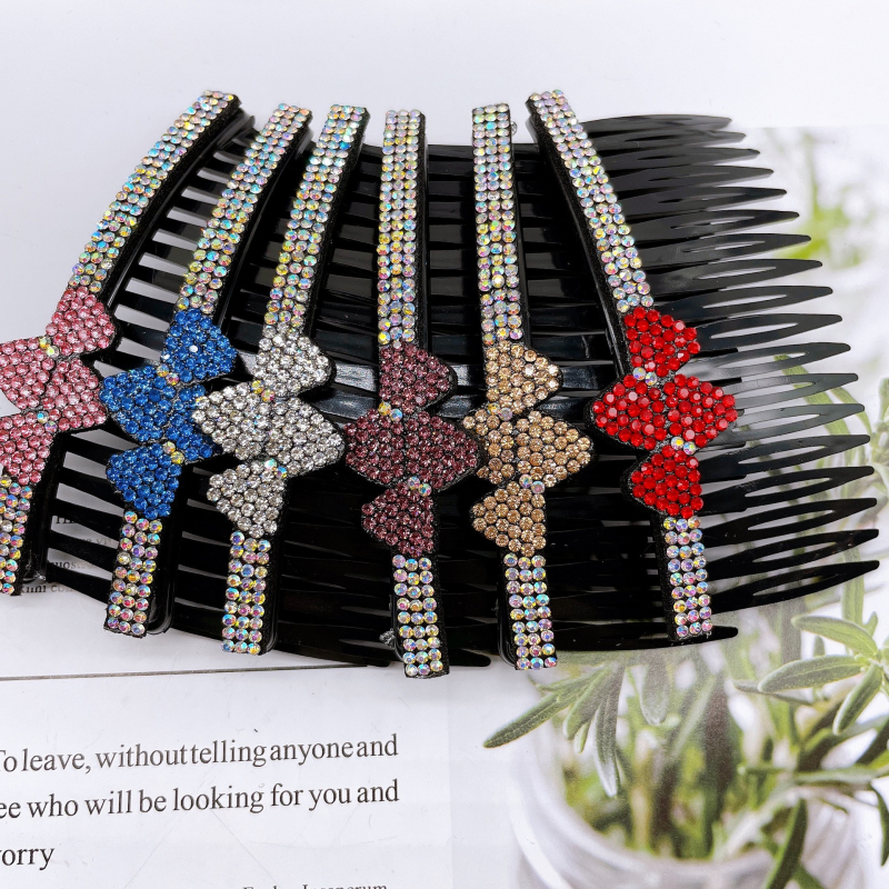 Češalj za kosu - cvjetnog oblika, plastični s dijamantima ukrasom, jednostavan ženski stil, za šiške