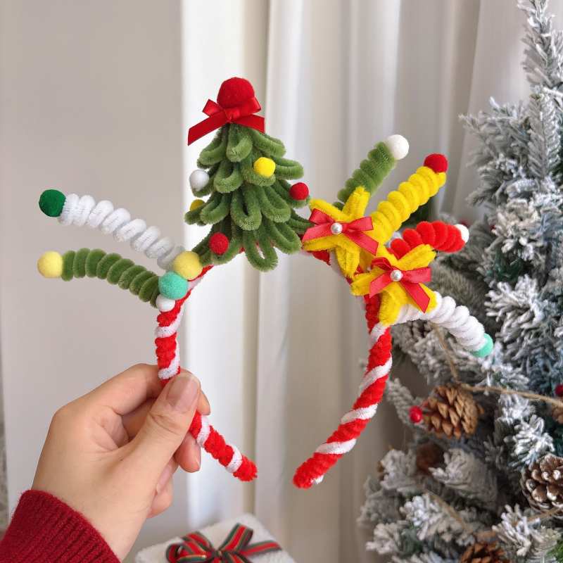 Galvas lente (plastmasas materiāls; roku darīts; karikatūras stils; svaigs un salds; rudens 2025)