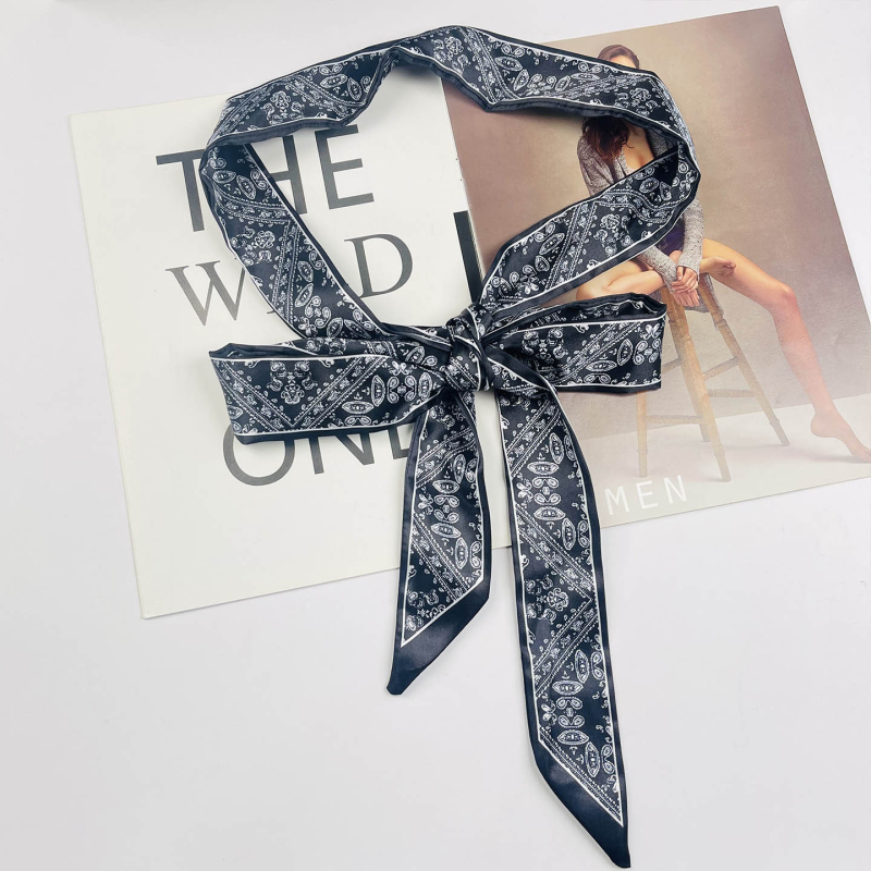 Centură lanț pentru pantaloni cu lanț metalic și eșarfă de mătase – cataramă din aliaj, închidere automată, material principal: mătase