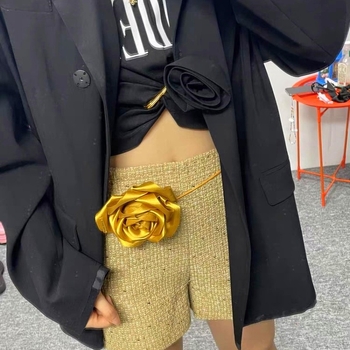 Waist chain za žene, retro stil, satenski detalji s ružom, svestrani modni dodatak za haljinu, materijal: tkanina (Jesen 2024)