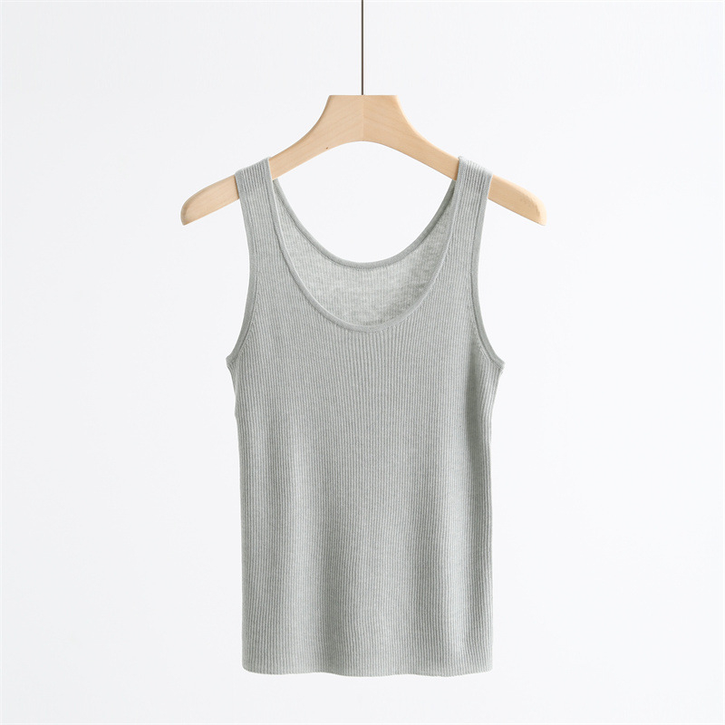 Дамски плетен елек с голям U-образно деколте, тънък силует, вълнена смес, дължина 50–65 см